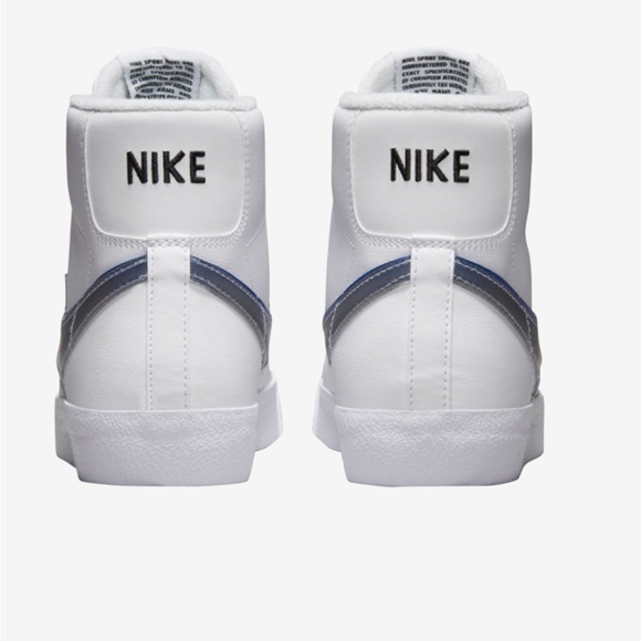 Brand new Nike - Picture 5 of 7